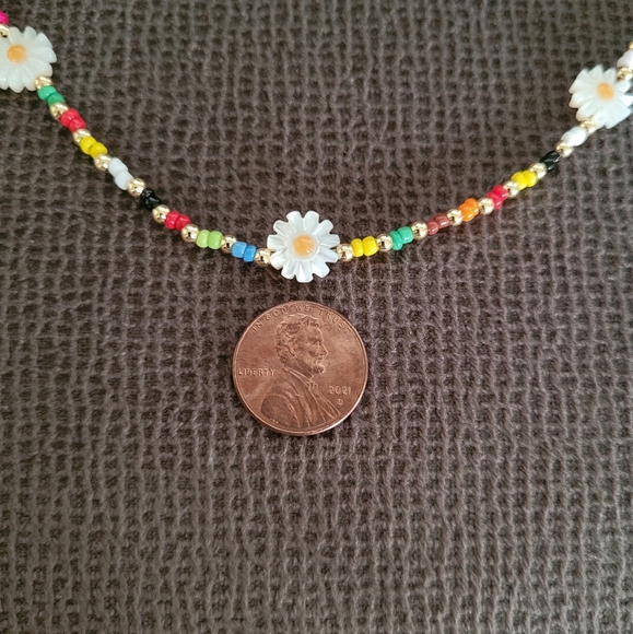 Gemelli👭 Rainbow🌈 Beads and Daisies🌼 Necklace - NWT - Picture 4 of 16